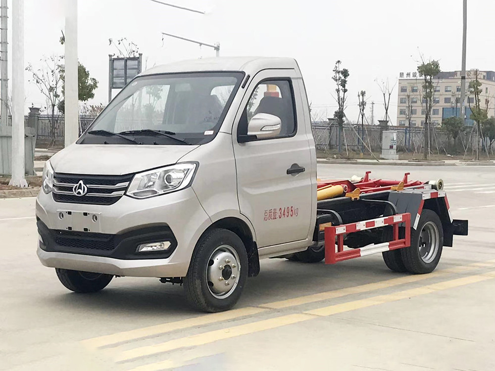 蓝牌长安双轮钩臂垃圾车