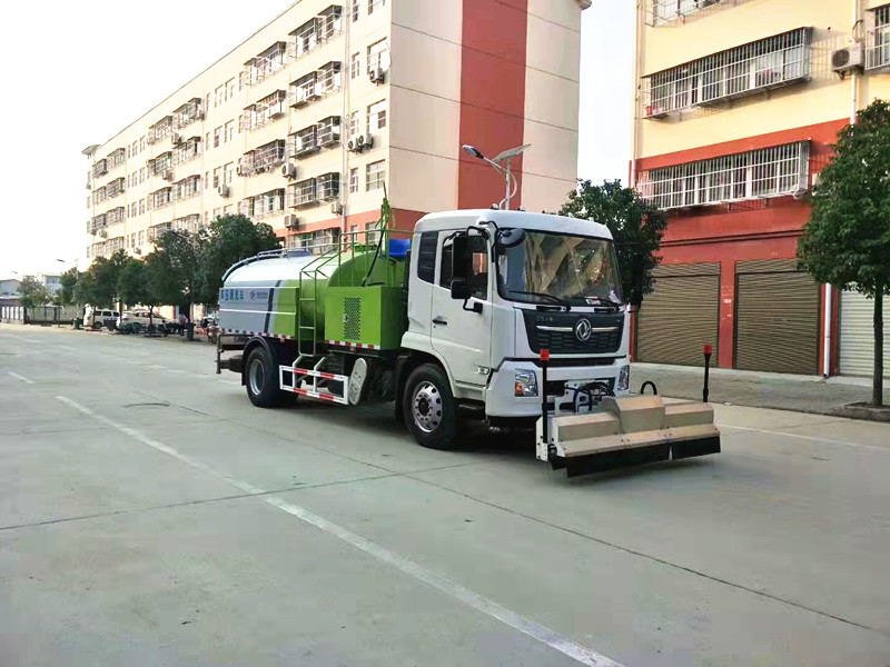 东风天锦高压路面冲洗车 水箱9方