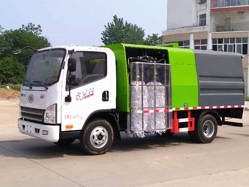 4吨解放虎V城市护栏清洗车