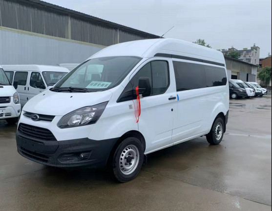 福特新全顺（汽油中轴）殡葬服务车